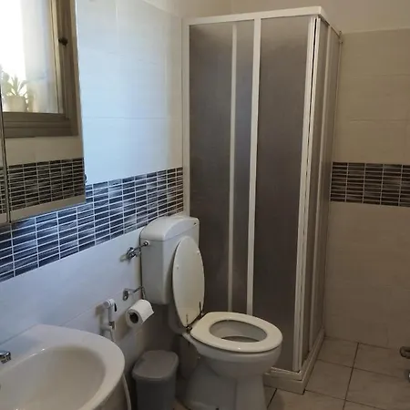 Apartment Spazioso In Mazzini Bologna